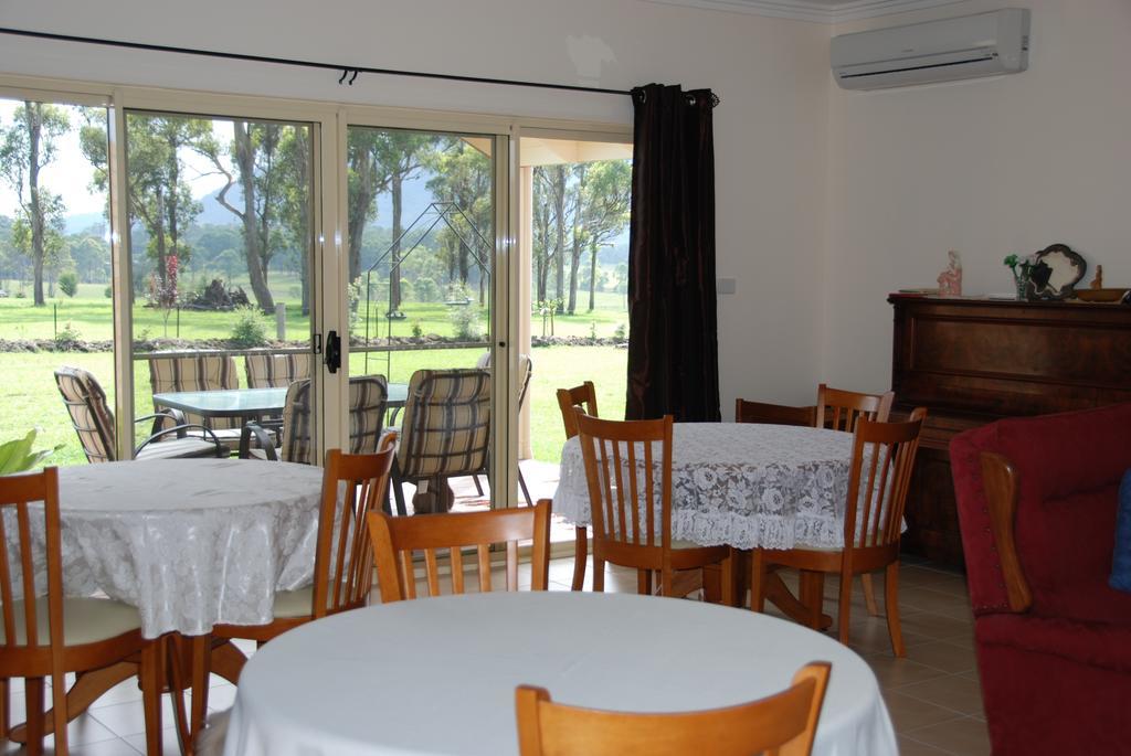 Gloucester On Avon Bed And Breakfast Zewnętrze zdjęcie